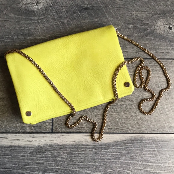 Street Level Yellow Convertible Crossbody - Picture 2 of 12